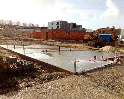 Les travaux de maçonnerie sont en cours d’achèvement.